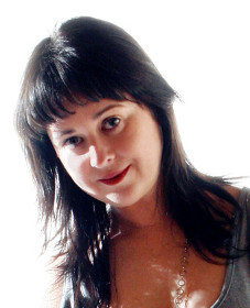 Cate Wood Hunter Webreel headshot